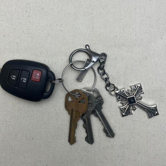 Y2k 2000s vintage style bullet key chain - Picture 4 of 7